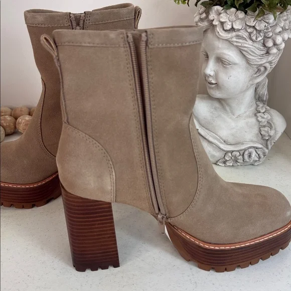 Steve Madden Summit Women's Boots Taupe Suede Size 8.5 NWOB - Picture 4 of 9